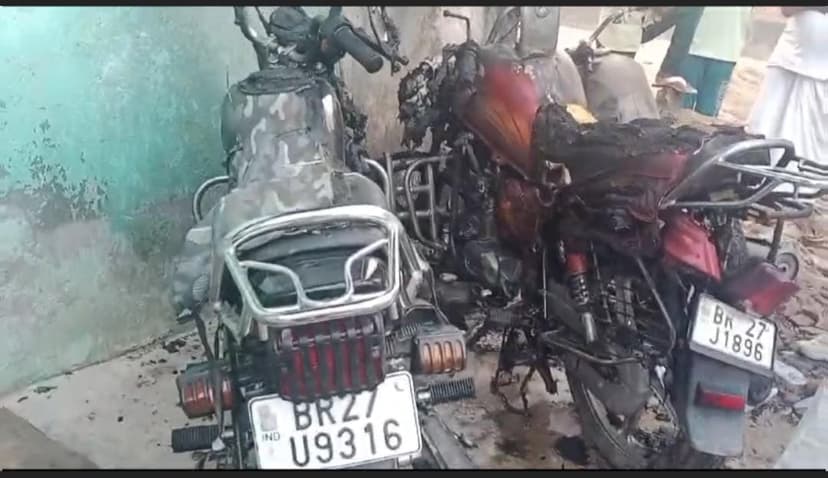 शरारती तत्वों पर गहराया शक, दहशत में पूरा परिवार