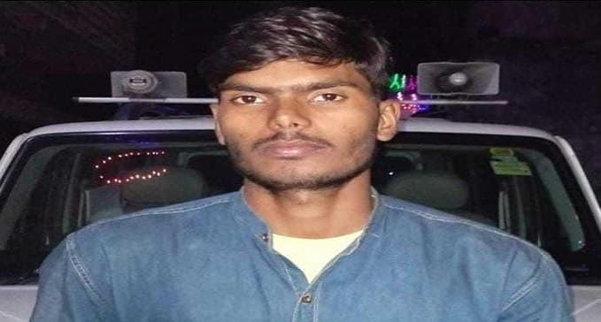 बदमाशों ने पेट में घोंपा चाकू, युवक की हालत नाजुक, PMCH रेफर