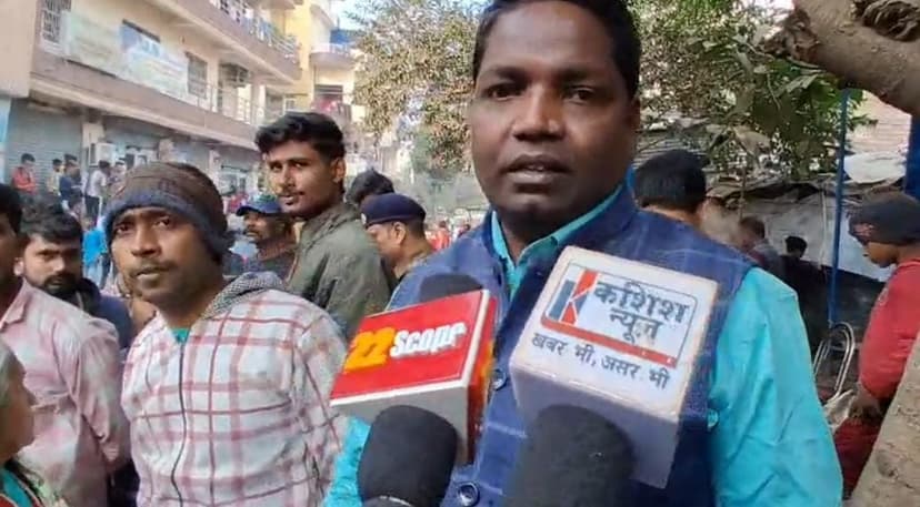 बुलडोजर कार्रवाई का लोगों ने किया विरोध