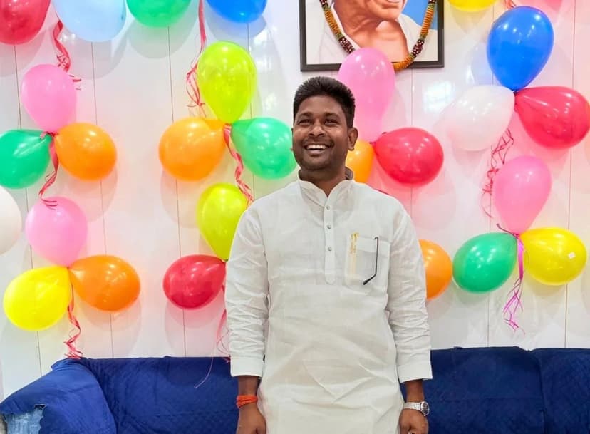 अनाज के नाम पर राजद नेता डकार गए 2 करोड़ रुपये, पुलिस ने रात में छापा मार उठा लिया