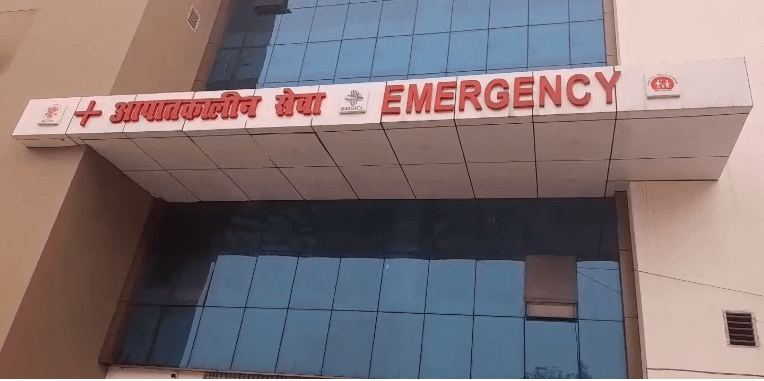 मुंगेर के पूरबसराय थाना क्षेत्र में एक किराना दुकानदार ने ई-रिक्शा चालक को मारी गोली, हालत गंभीर