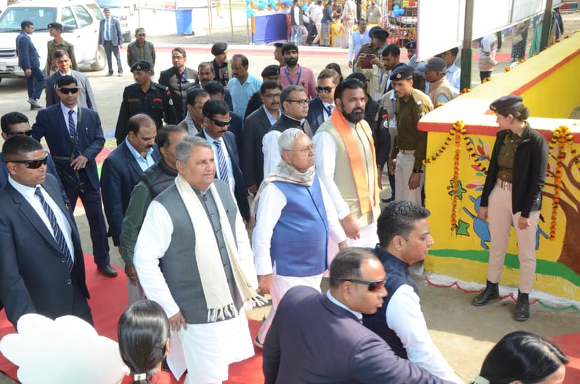 CM नीतीश ने मुंगेर को दी 438 करोड़ रुपये से अधिक की सौगात, 160 योजनाओं का किया उद्घाटन और शिलान्यास