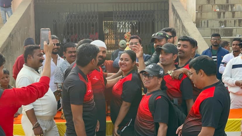 वेब जर्नलिस्ट (WJAI) और Veterans के बीच हुआ रोमांचक मुकाबला, कलम के सिपाहियों का चमका बल्ला