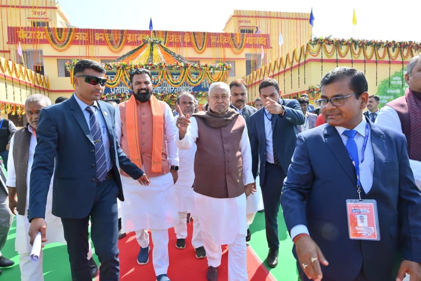 औरंगाबाद में CM नीतीश की प्रगति यात्रा, जिले को दी 554 करोड़ से अधिक की सौगात, 195 योजनाओं का किया उद्घाटन एवं शिलान्यास