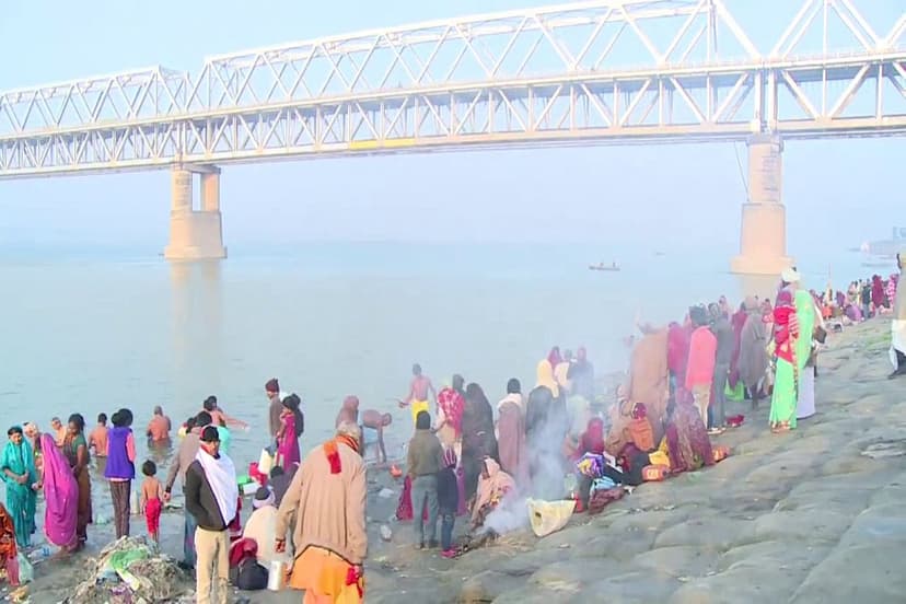 गंगा सफाई में इस नई तकनीक का हुआ इस्तेमाल, पटना और सिमरिया के लिए बिहार भी ले सकता है सबक