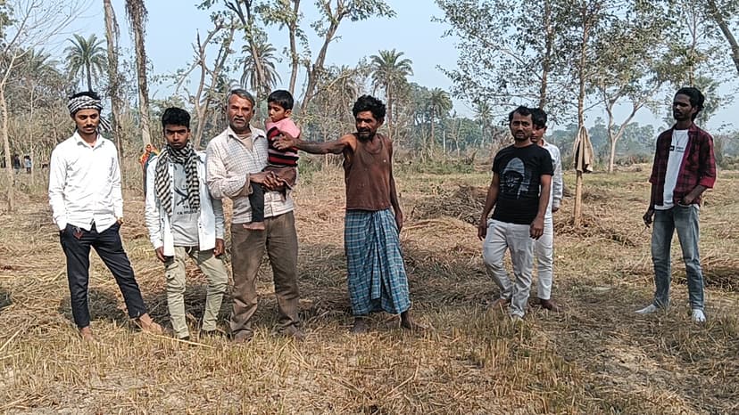 कब्रिस्तान की जमीन पर खेल मैदान निर्माण का विरोध, मुजफ्फरपुर में विवाद बढ़ा