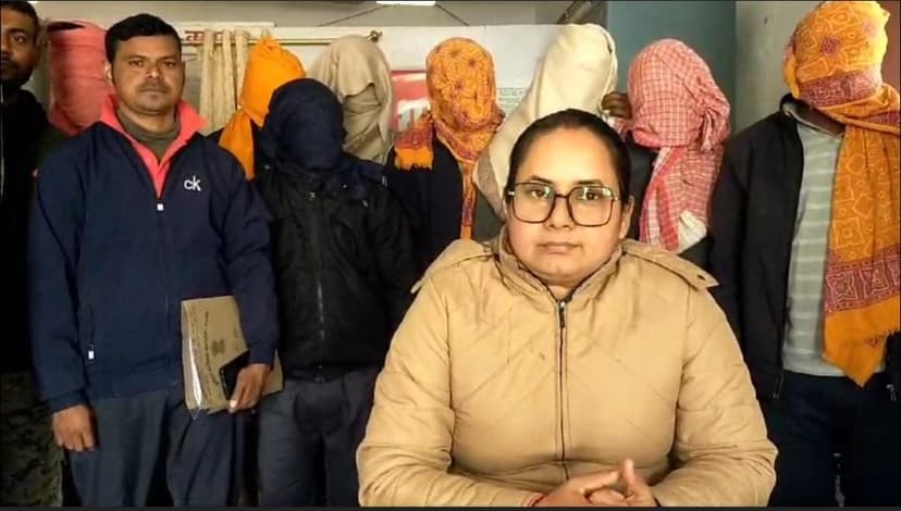 पुलिस ने 8 ठगों को दबोचा, ऑनलाइन सस्ते दर पर लोन देने का झांसा दे बना रहे थे शिकार