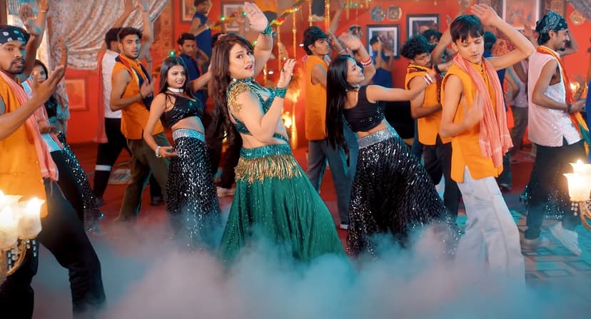 खेसारीलाल यादव के साथ बंगलिनिया के बाद अभिनेत्री पाखी हेगड़े और पृथ्वी तिवारी का धमाकेदार सॉन्ग वायरल
