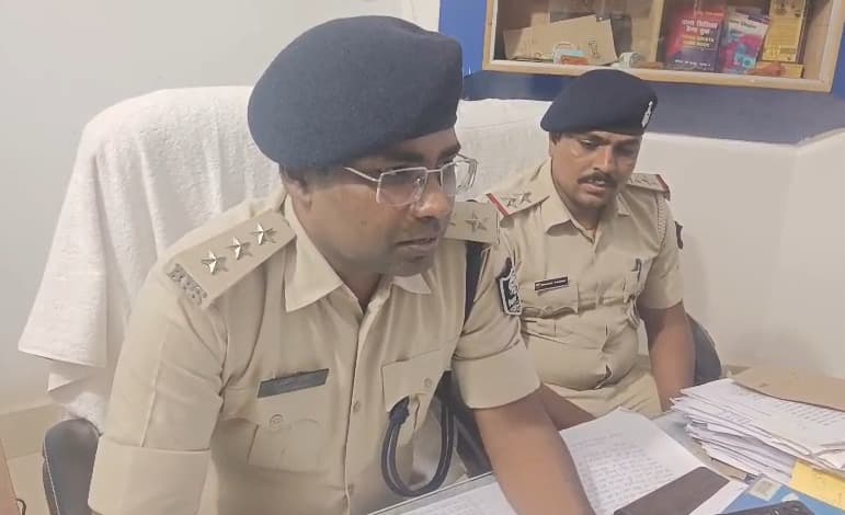 ₹25,000 इनामी अपराधी बेचैन यादव गिरफ्तार, पुलिस को मिली थी गुप्त सूचना