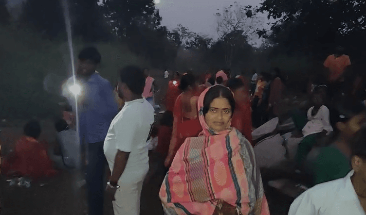 कोडरमा मे बुढ़िया माता मंदिर में भक्तों की अटूट श्रद्धा, मन्नतें होती हैं पूर्ण