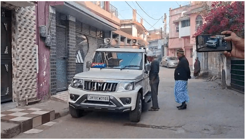 गैंगस्टर प्रिंस खान के नेटवर्क पर पुलिस का बड़ा प्रहार, कई इलाकों में एक साथ छापेमारी