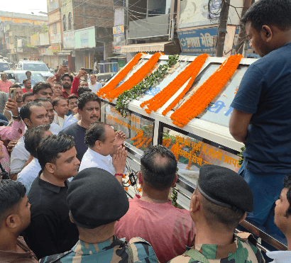 आवासीय परिसर में मंत्री सुदिव्य कुमार सोनू को नेताओं ने नम आंखों से दी श्रद्धांजलि