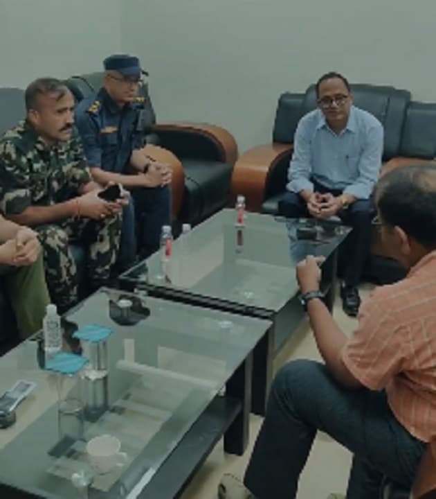 कोसी बराज पर बढ़ा नदी का दबाव, 2.54 लाख क्यूसेक पानी पार, 3.30 लाख तक पहुंचने का अनुमान