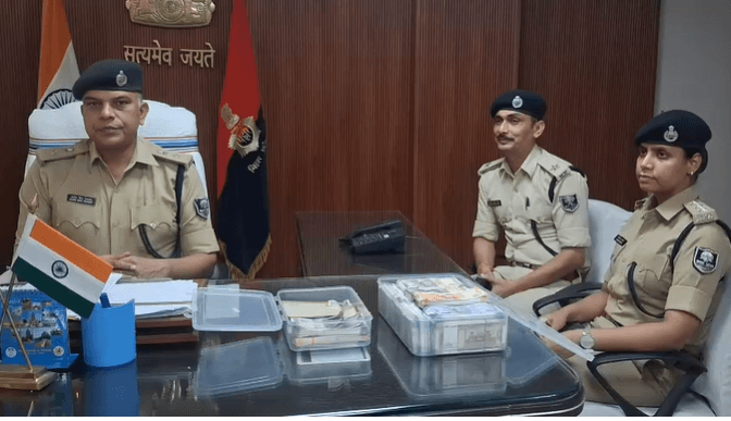 जाली नोटों के अंतरजिला गिरोह का भंडाफोड़,छह आरोपी गिरफ्तार